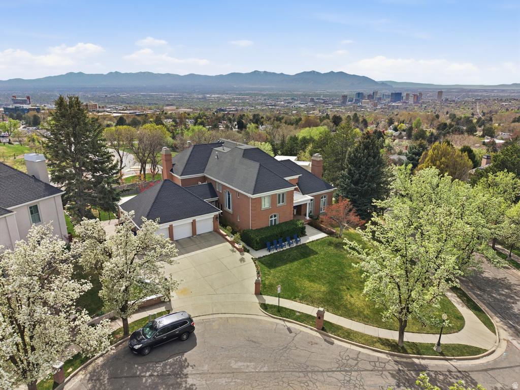 1714 E FORT DOUGLAS CIR Salt Lake City, UT 84103