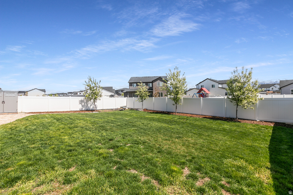 3261 S 2580 W Syracuse, UT 84075