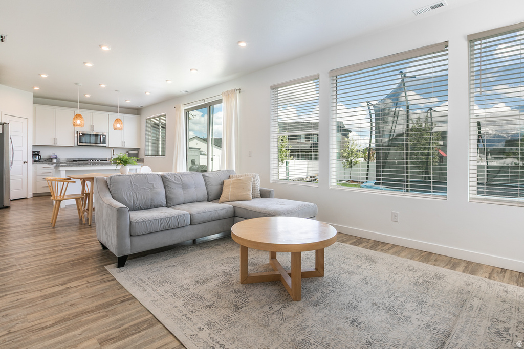 3261 S 2580 W Syracuse, UT 84075