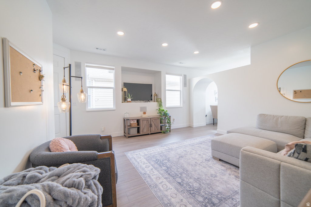 717 N BRADFORD DR North Salt Lake, UT 84054