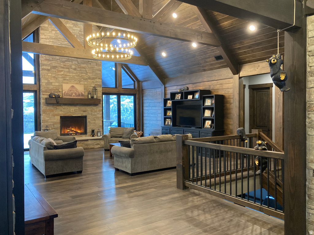 259 S MEADOW DR Springville, UT 84663