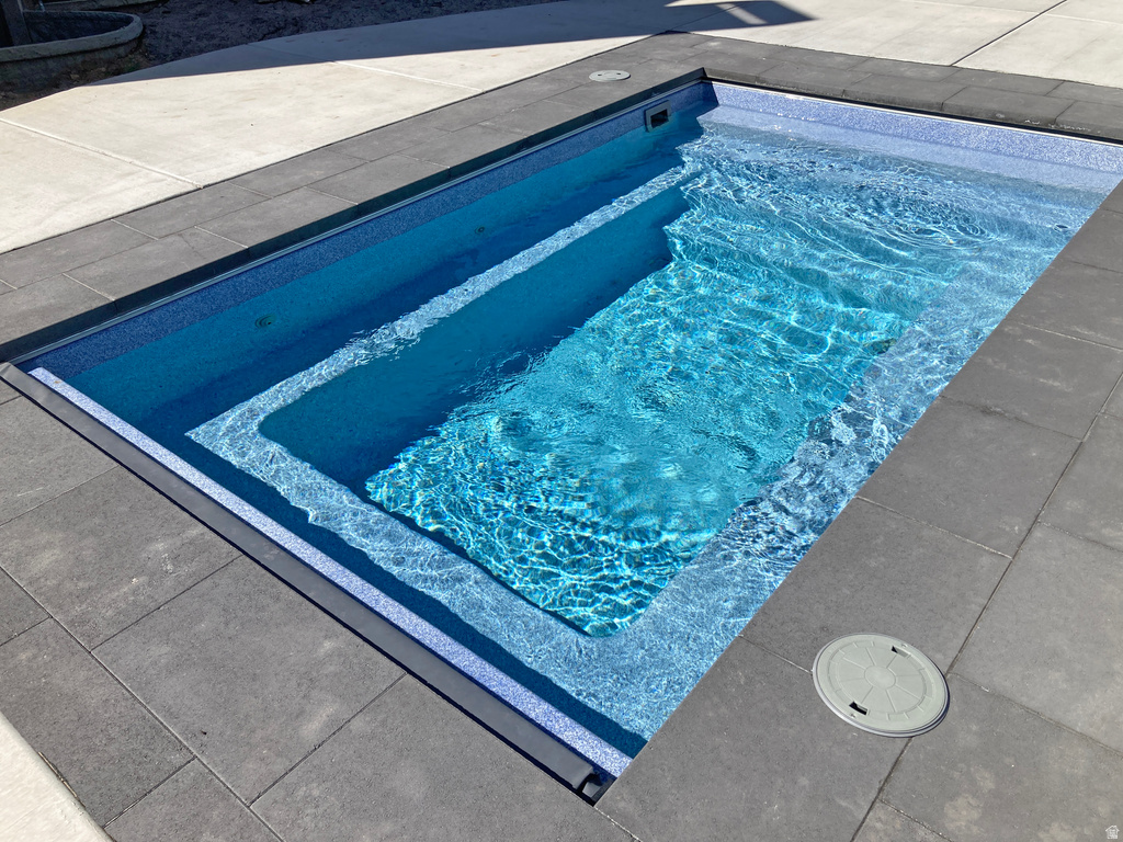 259 S MEADOW DR Springville, UT 84663