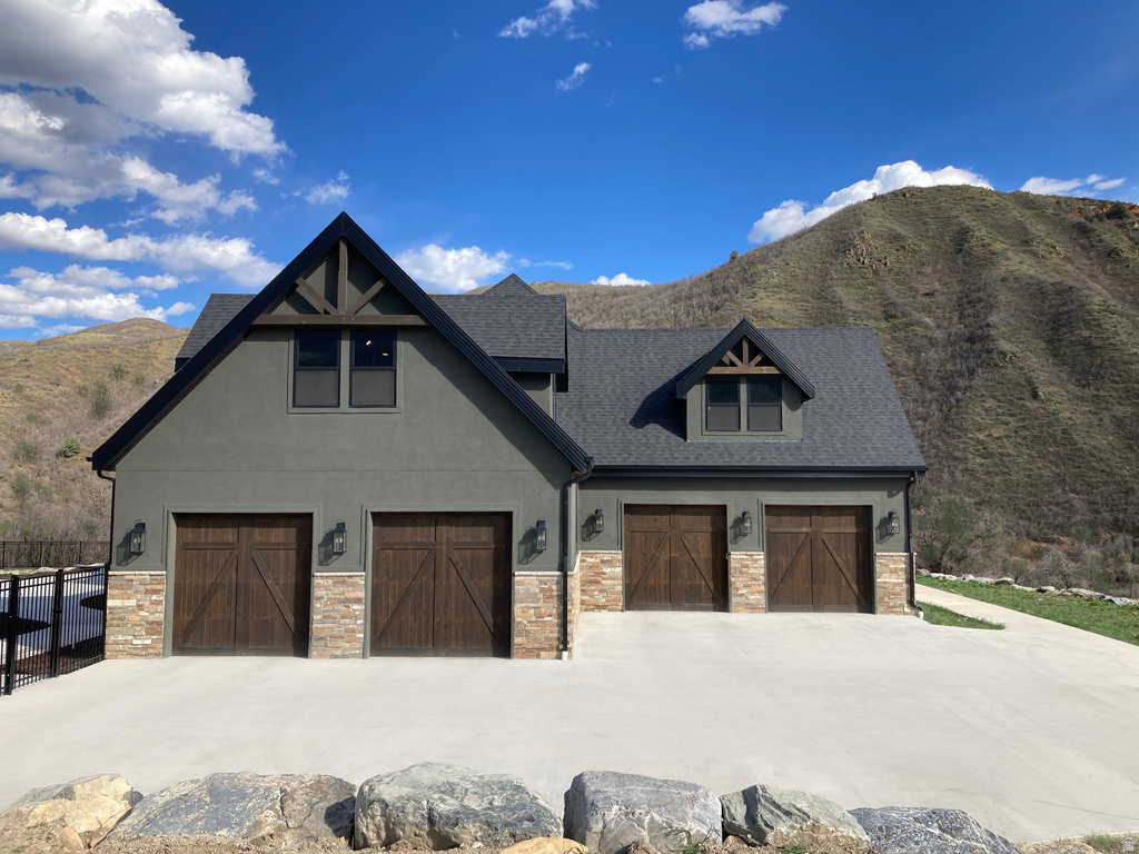 259 S MEADOW DR Springville, UT 84663