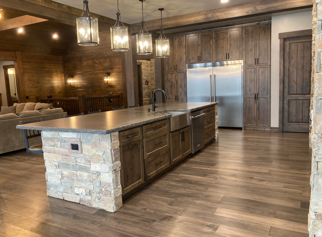 259 S MEADOW DR Springville, UT 84663