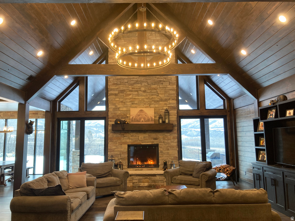 259 S MEADOW DR Springville, UT 84663