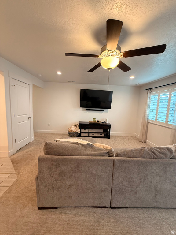 6555 S 390 E South Weber, UT 84405