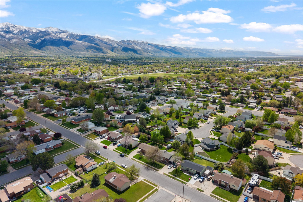 184 E 1150 N Layton, UT 84040