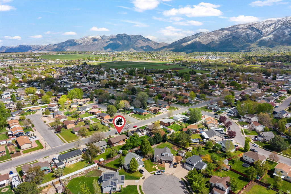 184 E 1150 N Layton, UT 84040