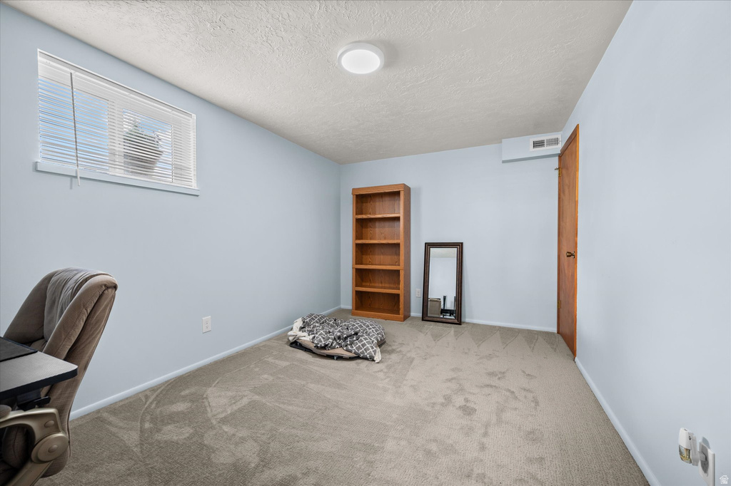 184 E 1150 N Layton, UT 84040