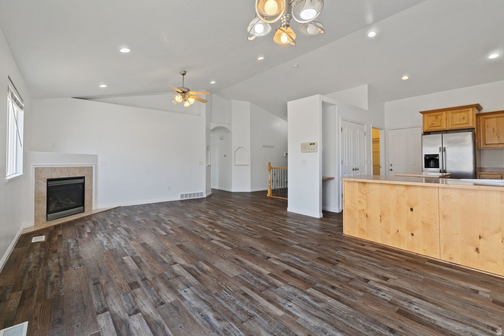 2253 LONE TREE PKWY Eagle Mountain, UT 84005