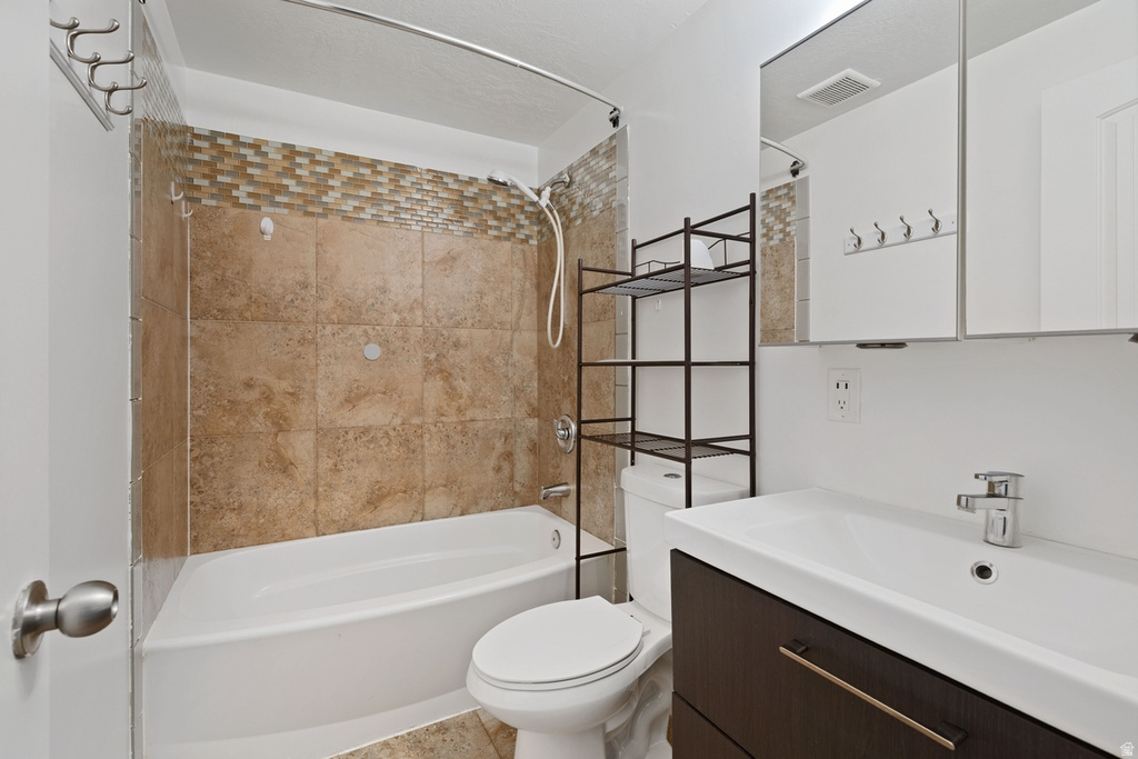 2253 LONE TREE PKWY Eagle Mountain, UT 84005