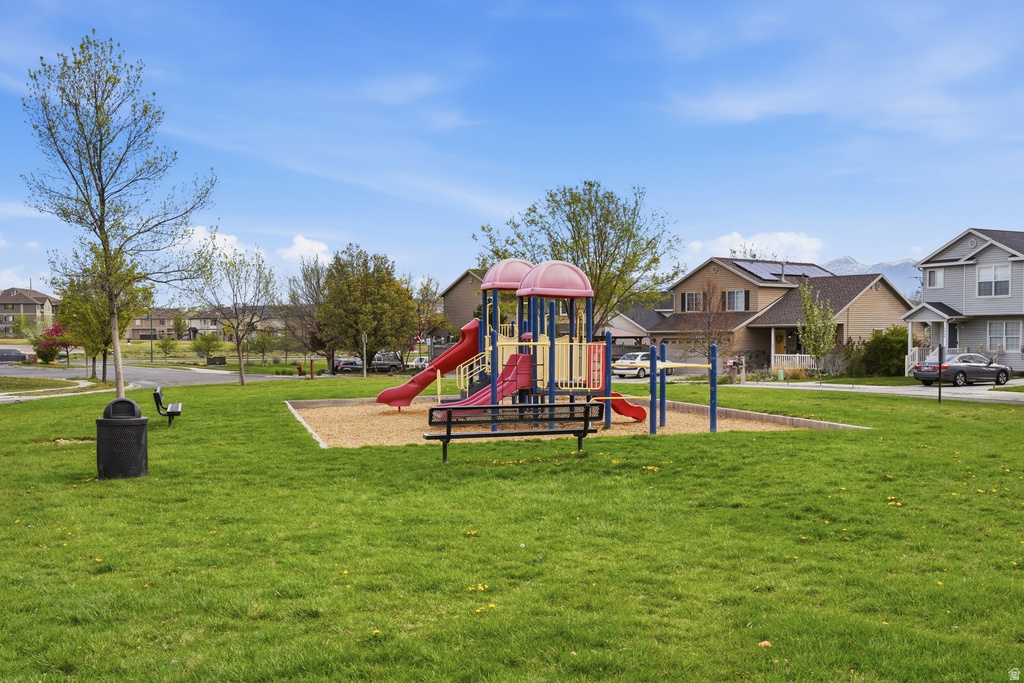 7915 N GERONIMO DR Eagle Mountain, UT 84005