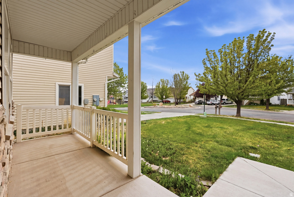 7915 N GERONIMO DR Eagle Mountain, UT 84005