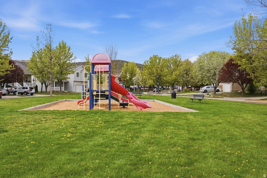 7915 N GERONIMO DR Eagle Mountain, UT 84005