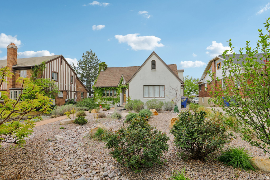 1218 S 1300 E Salt Lake City, UT 84105