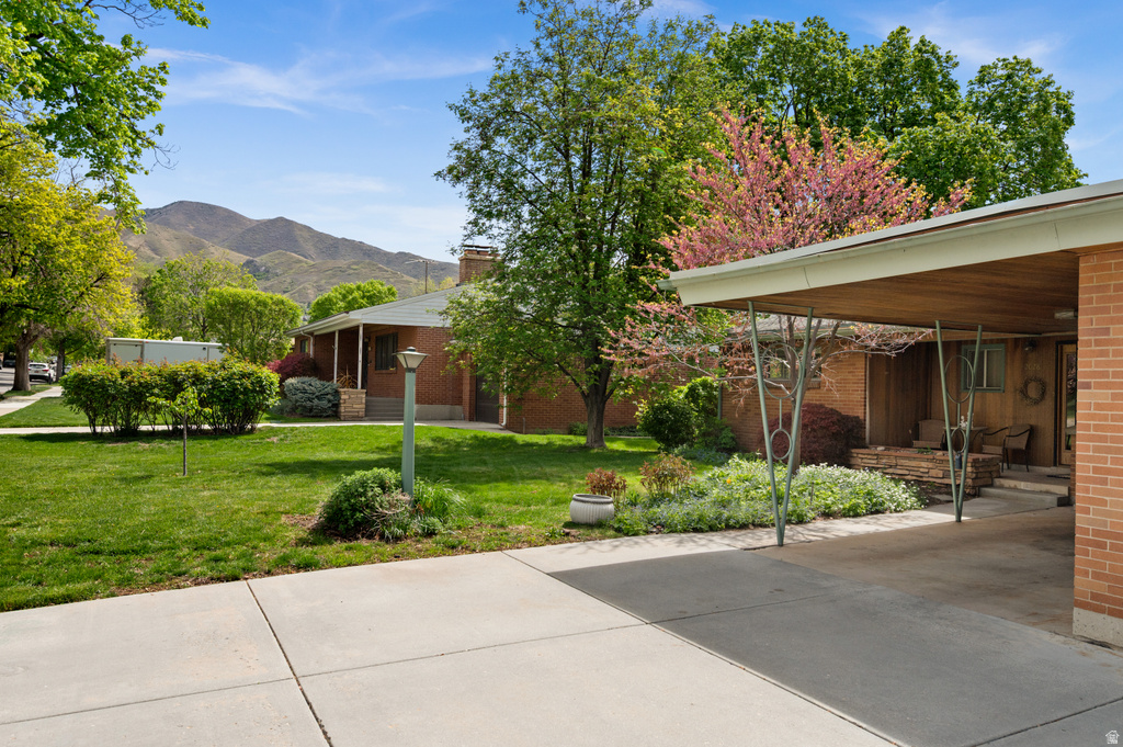 2028 E KENSINGTON AVE Salt Lake City, UT 84108