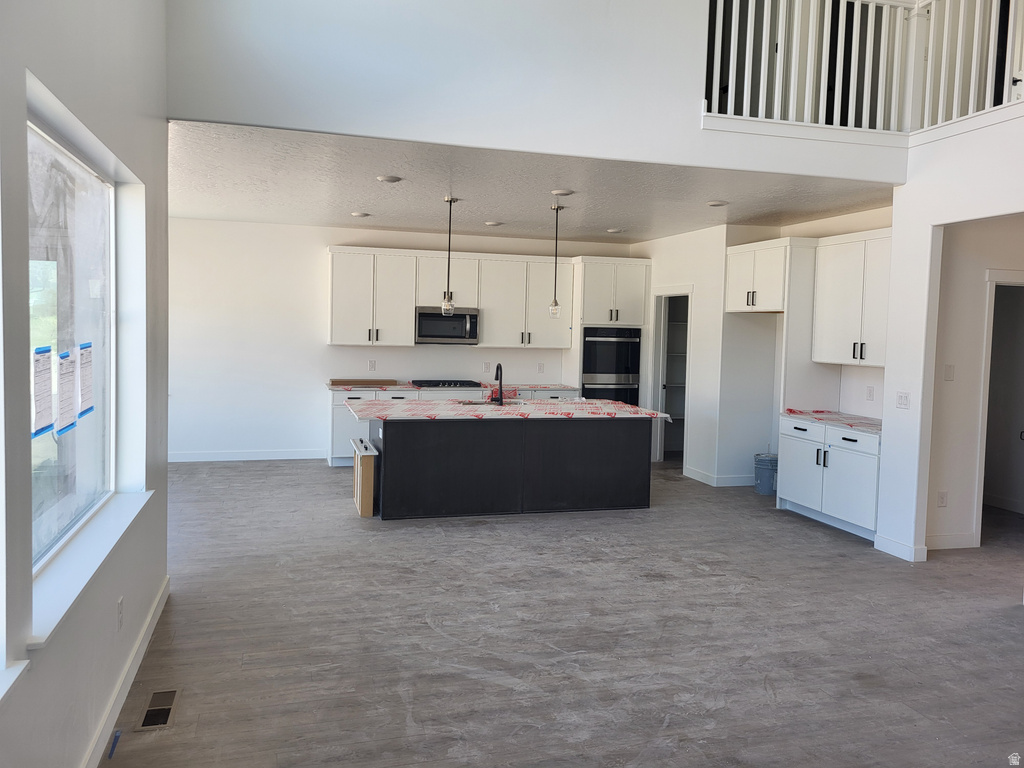 4170 N 560 W photo 4