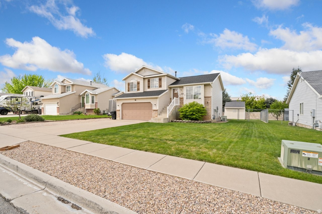 2029 N 1720 W Clinton, UT 84015