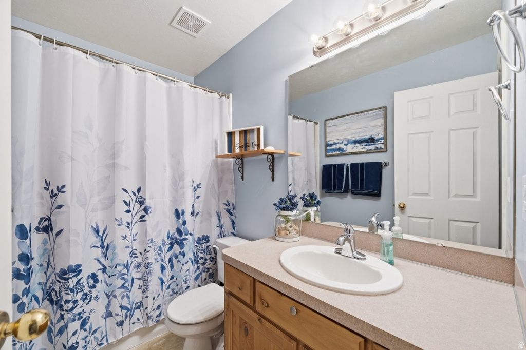 2029 N 1720 W Clinton, UT 84015