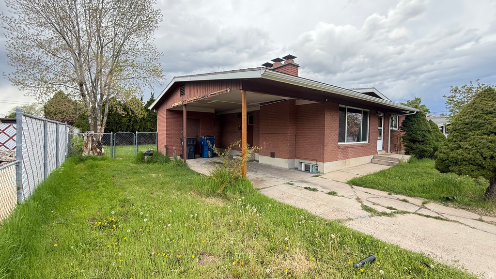 4231 S 675 E South Ogden, UT 84403