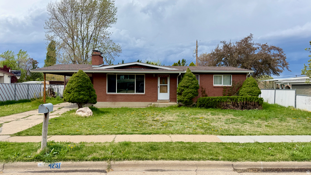 4231 S 675 E South Ogden, UT 84403