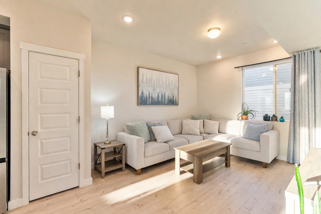 1146 S REDWOOD RD #1006 Salt Lake City, UT 84104