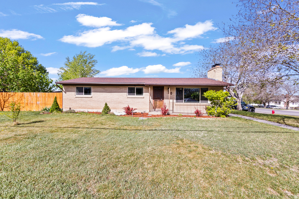 20 S COLEMAN ST Tooele, UT 84074