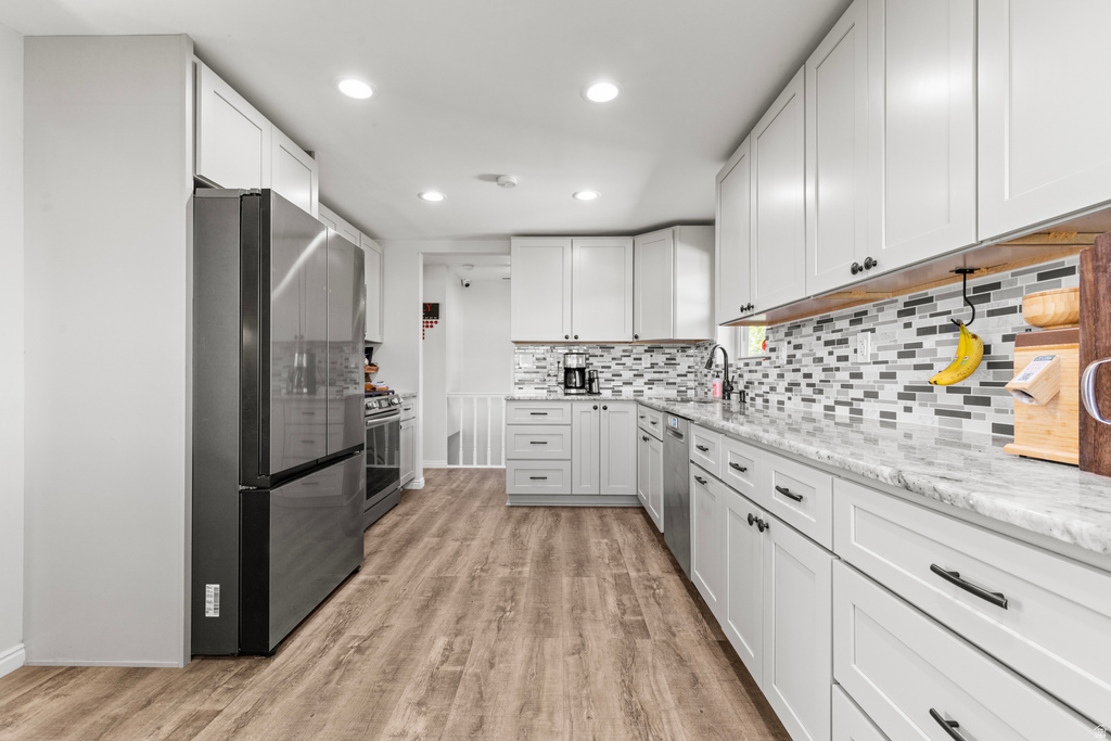 20 S COLEMAN ST Tooele, UT 84074