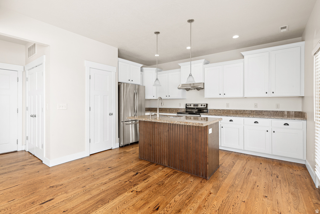 1797 W WINFORD DR Riverton, UT 84065