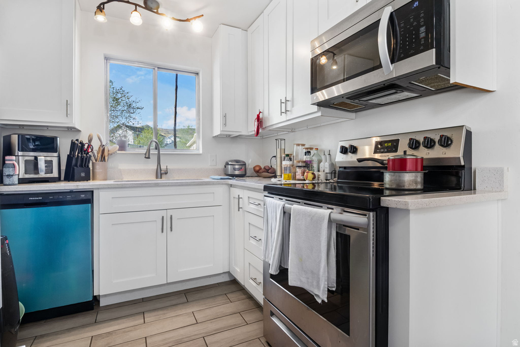 9126 W 3200 S Magna, UT 84044