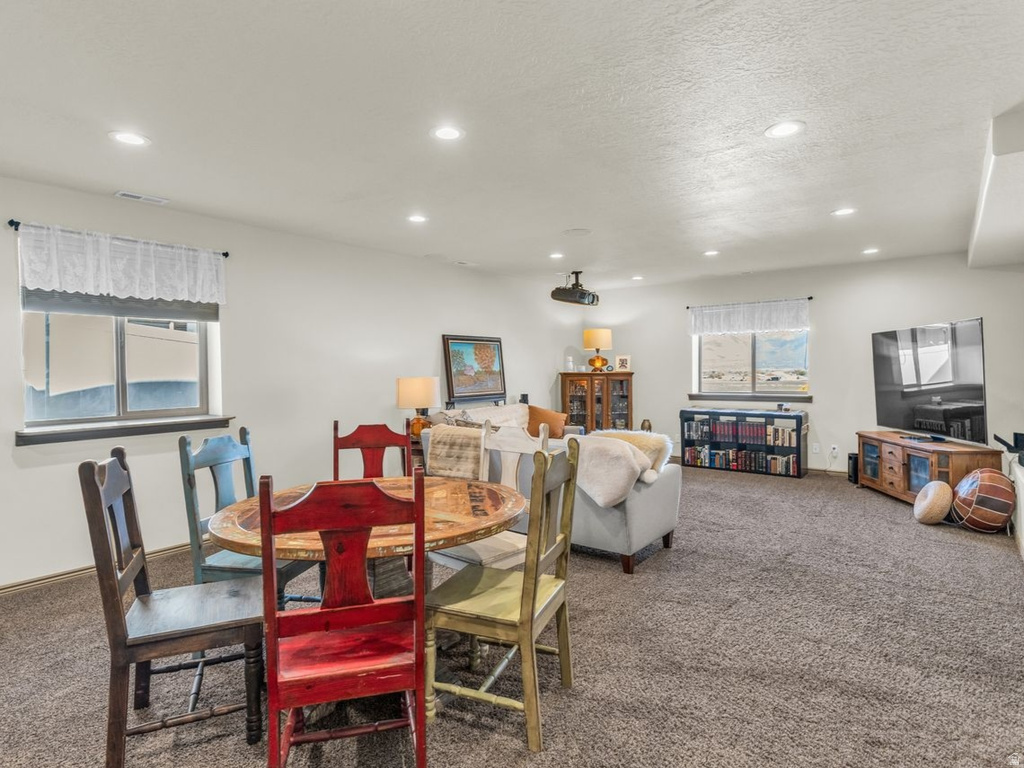 12367 S BLACK FOOT ST Riverton, UT 84096