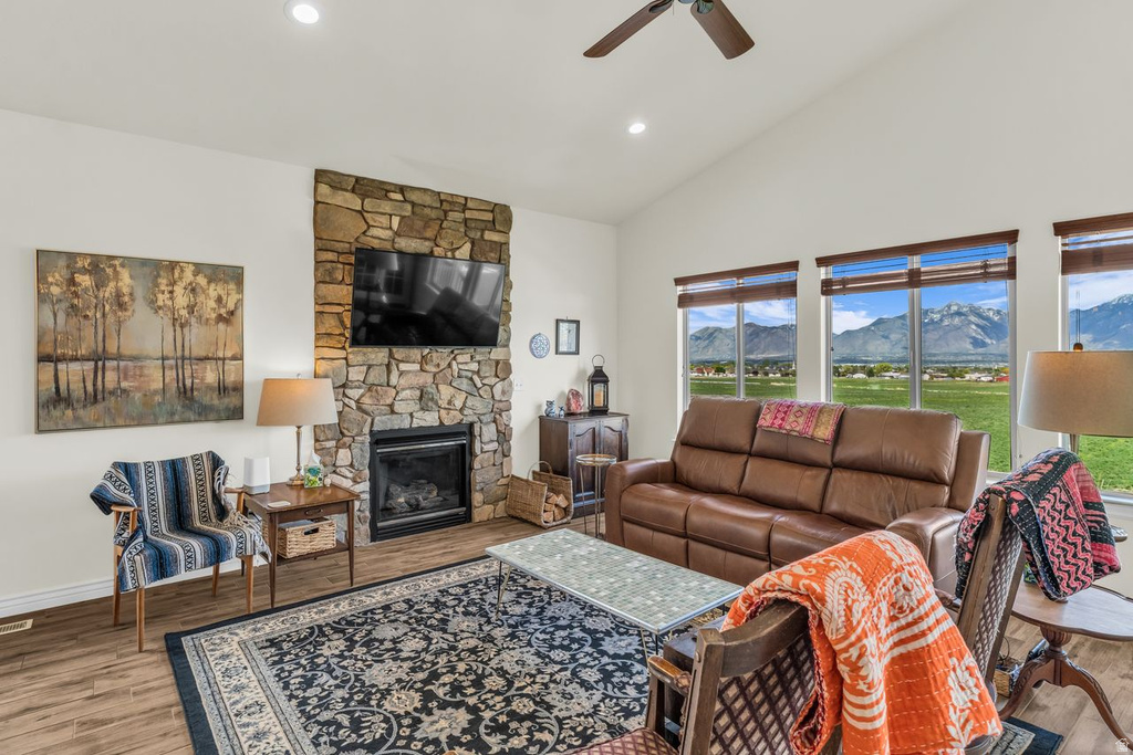 12367 S BLACK FOOT ST Riverton, UT 84096