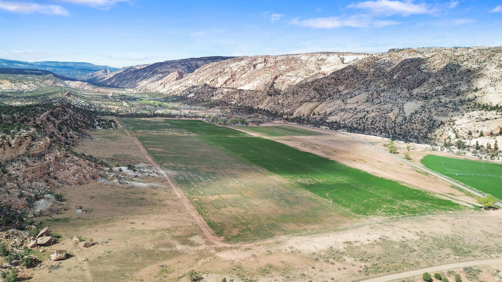 2275 N PINE RD Escalante, UT 84726