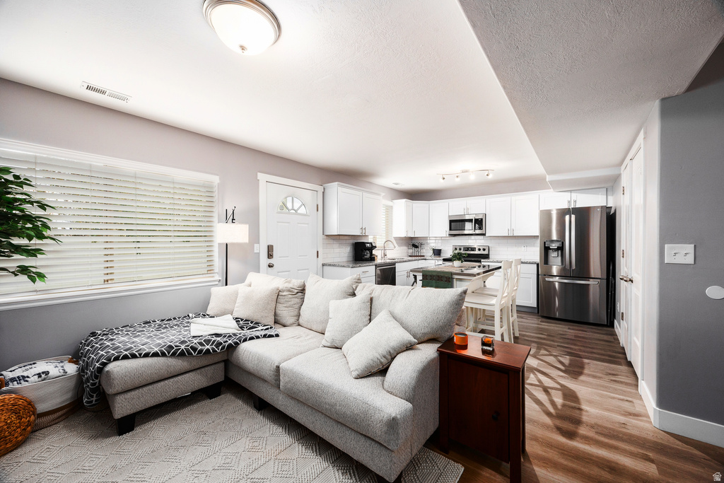 1487 W 400 S Salt Lake City, UT 84101