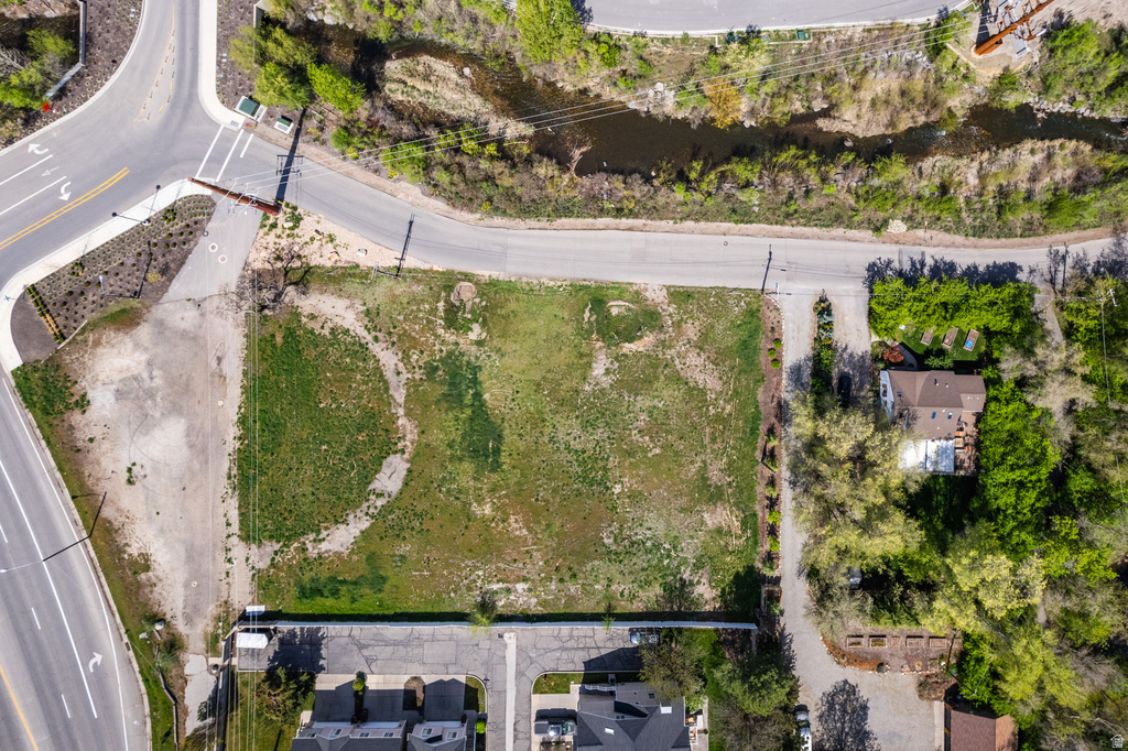 1990 E ARBOR LN Holladay, UT 84117