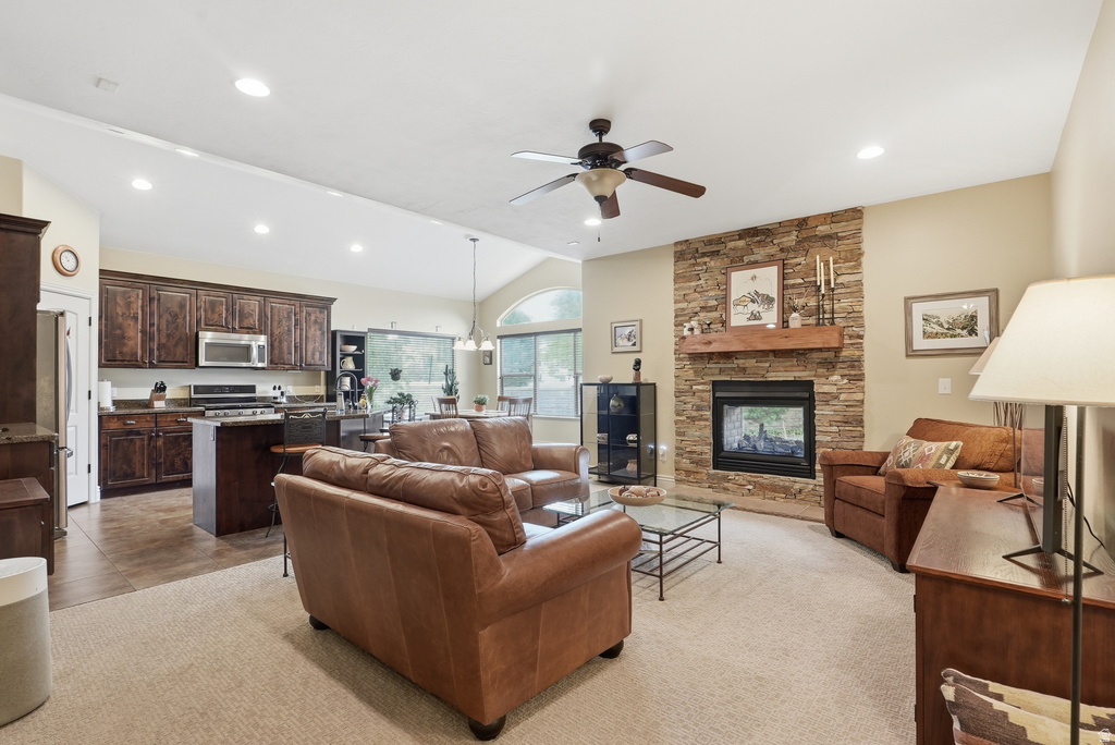 10722 S CORAL DUNE DR South Jordan, UT 84009