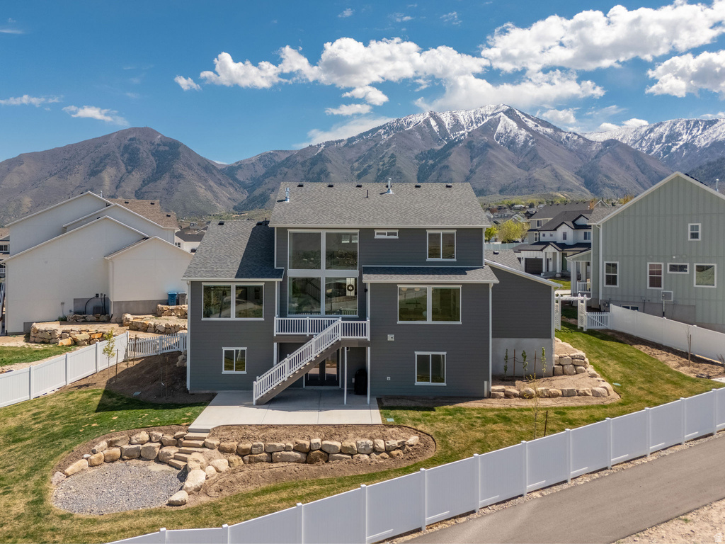 686 W EAGLECREST CIR Elk Ridge, UT 84651