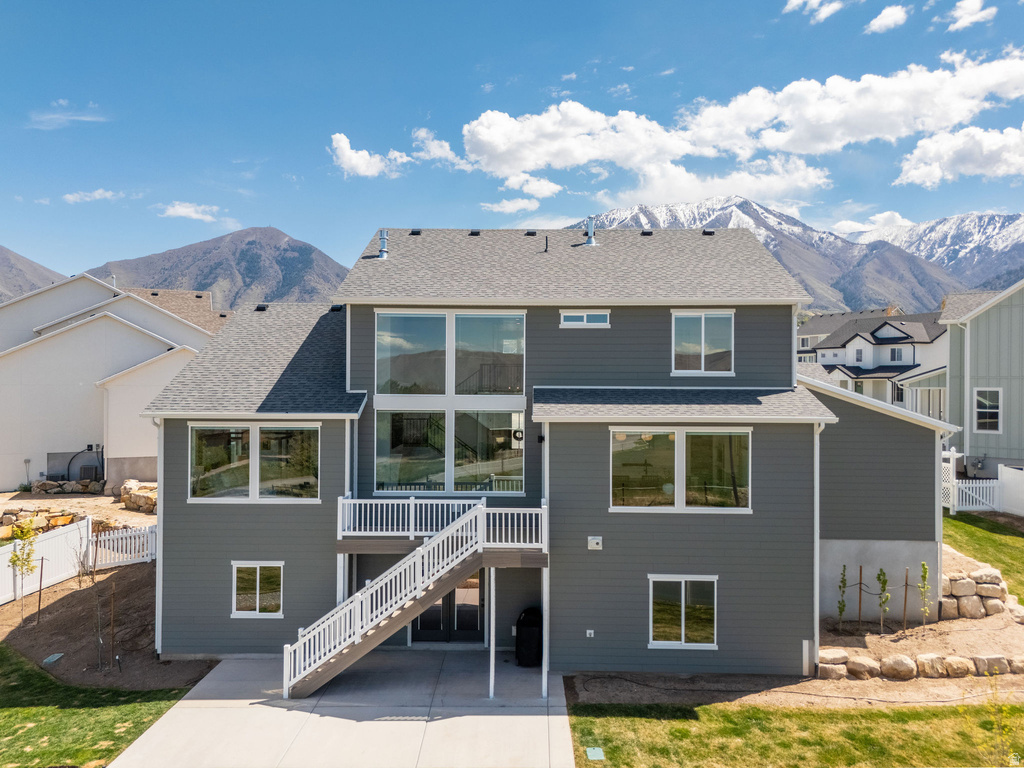 686 W EAGLECREST CIR Elk Ridge, UT 84651