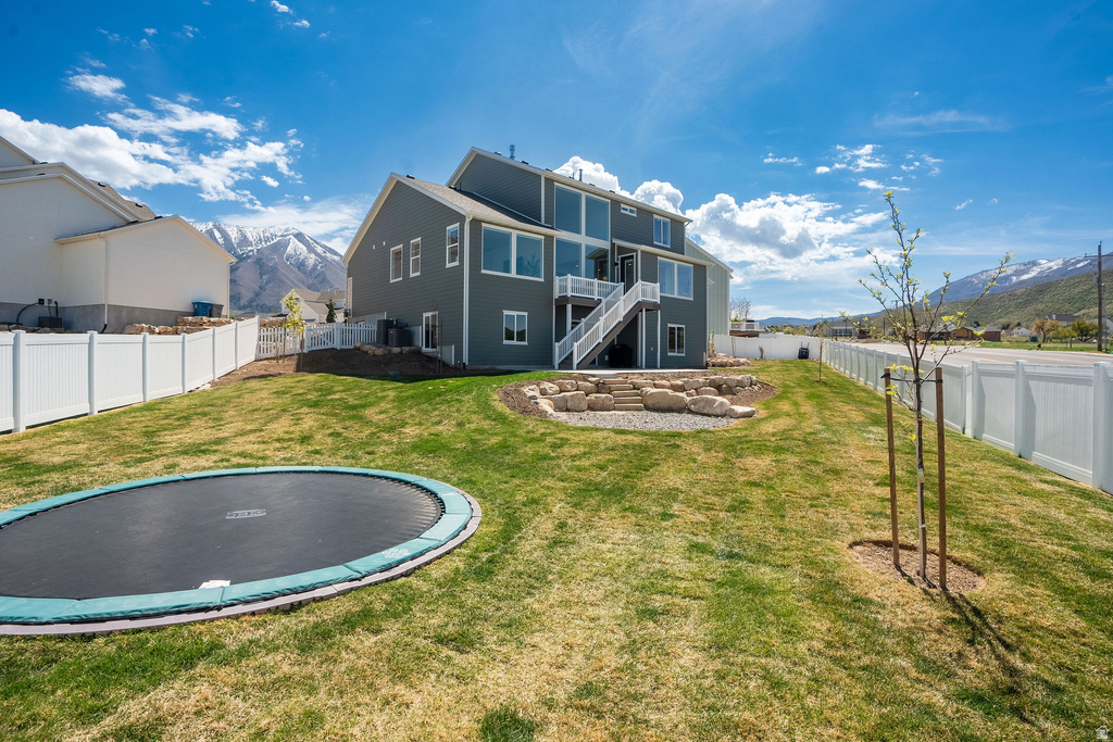 686 W EAGLECREST CIR Elk Ridge, UT 84651
