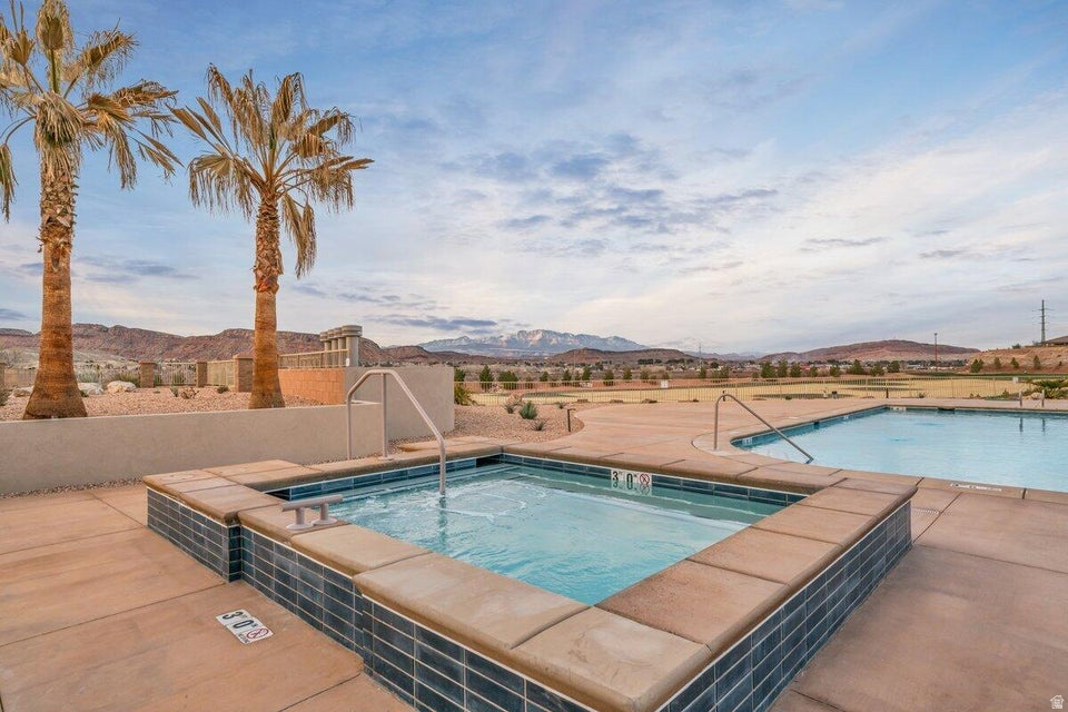 4574 S ELROSE DR St George, UT 84790