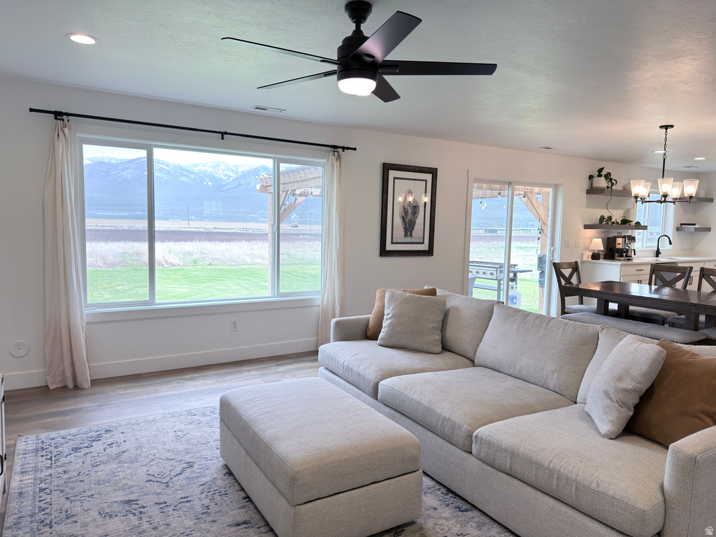 3607 S PARKINSON RD Franklin, ID 83237