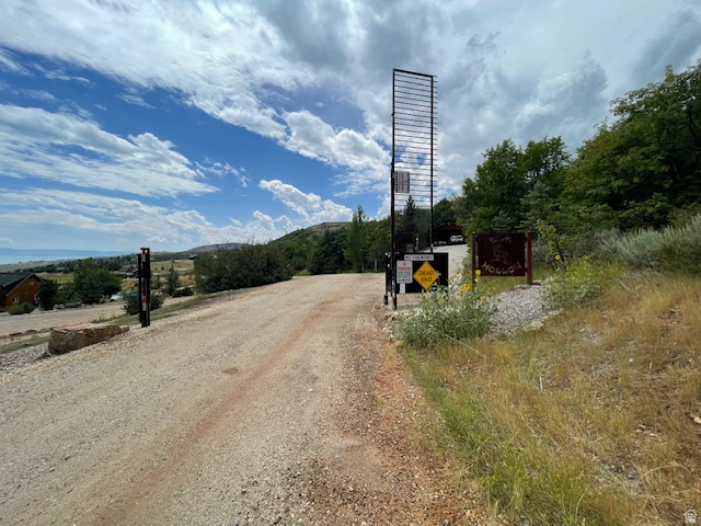 2930 N ELK HOLLOW DR Sandy, UT 84092