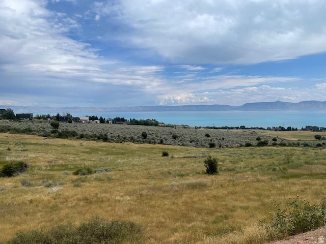 2930 N ELK HOLLOW DR Sandy, UT 84092