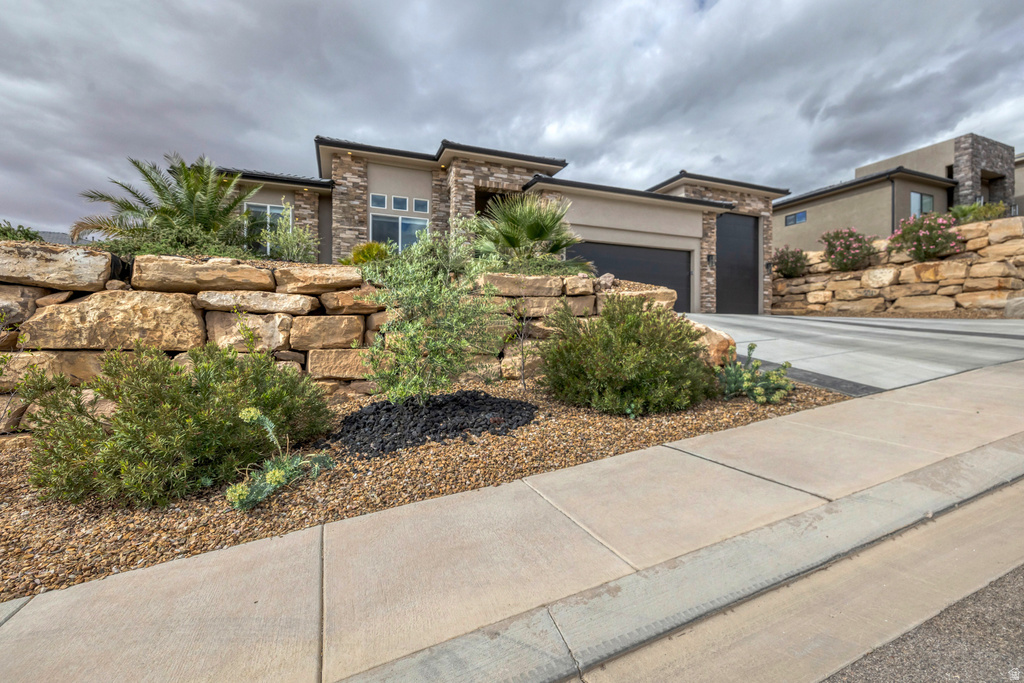 2985 W SESIA WAY St George, UT 84770