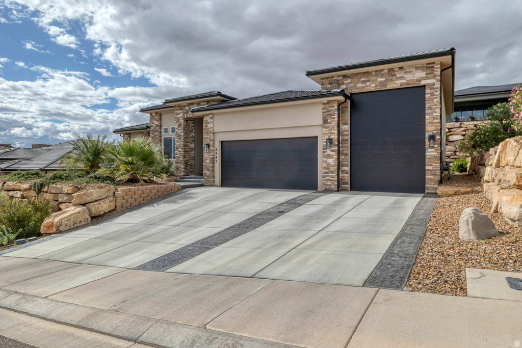 2985 W SESIA WAY St George, UT 84770