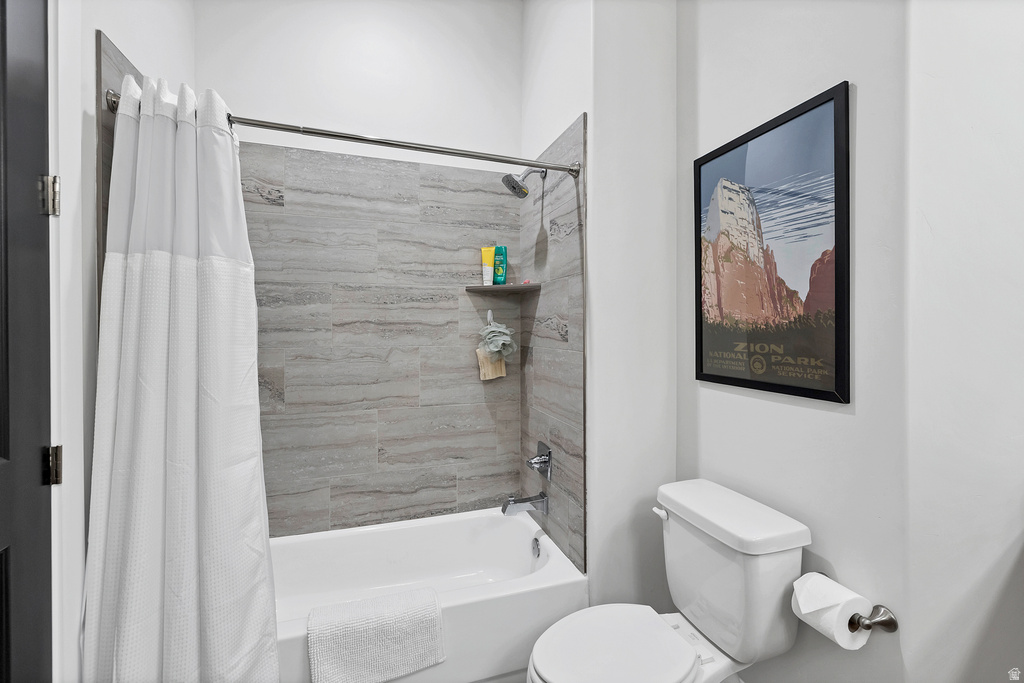 2985 W SESIA WAY St George, UT 84770