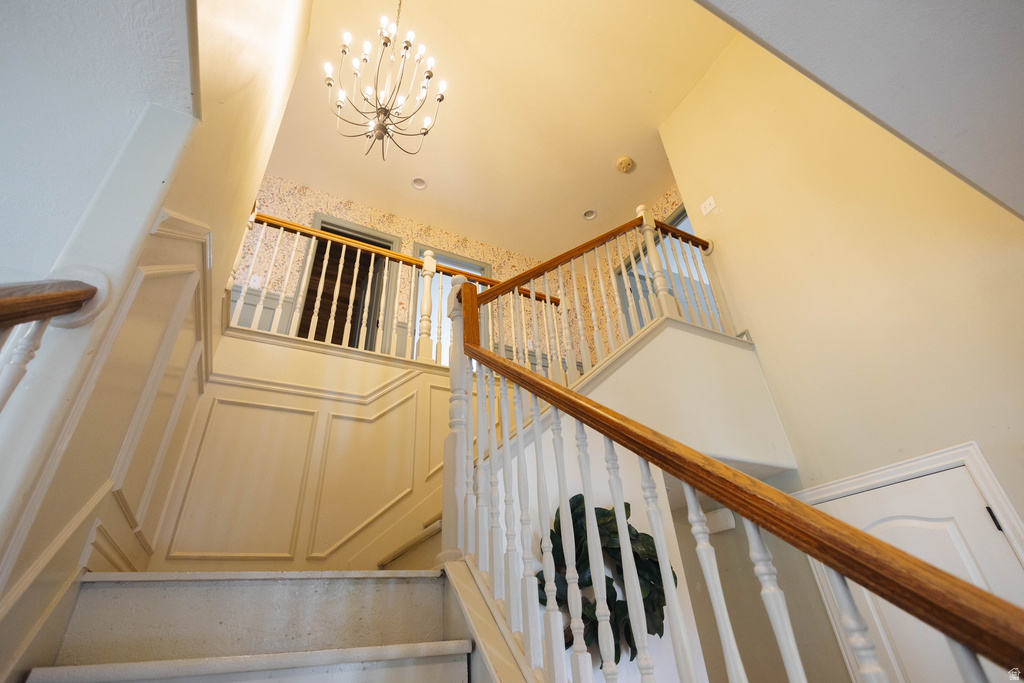 7715 N DECRESCENDO DR Eagle Mountain, UT 84005