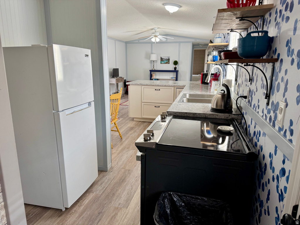 972 E RIDGEWAY LOOP #228 Garden City, UT 84028