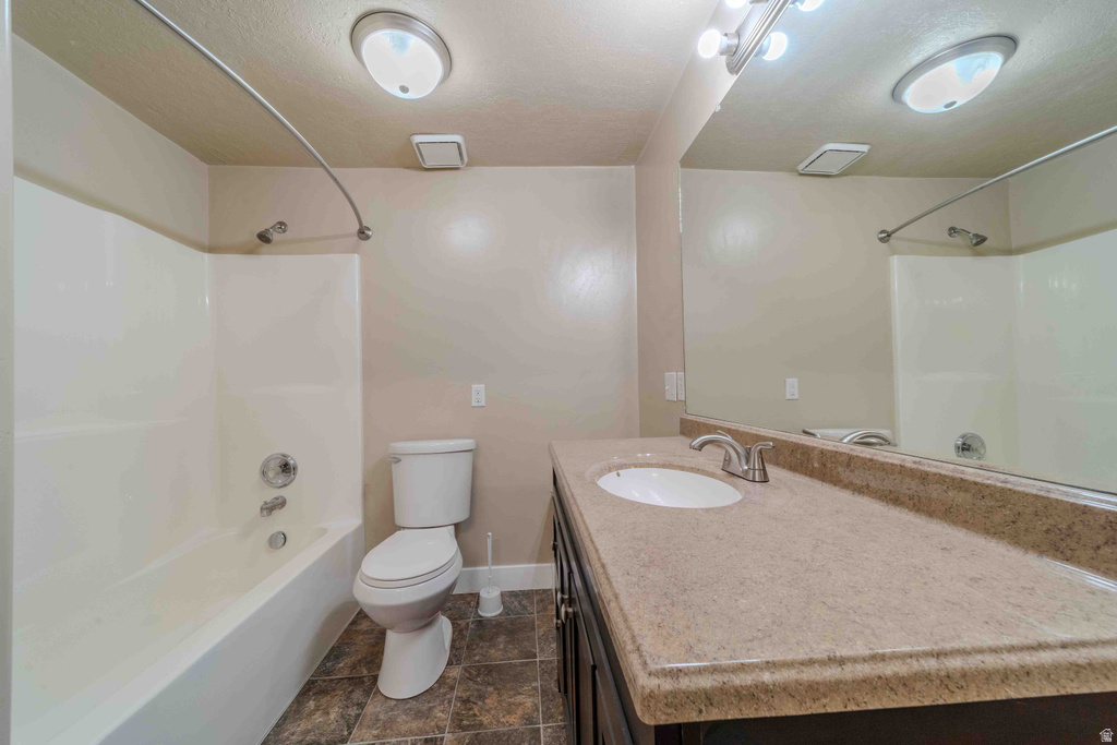 377 W 200 N Roosevelt, UT 84066