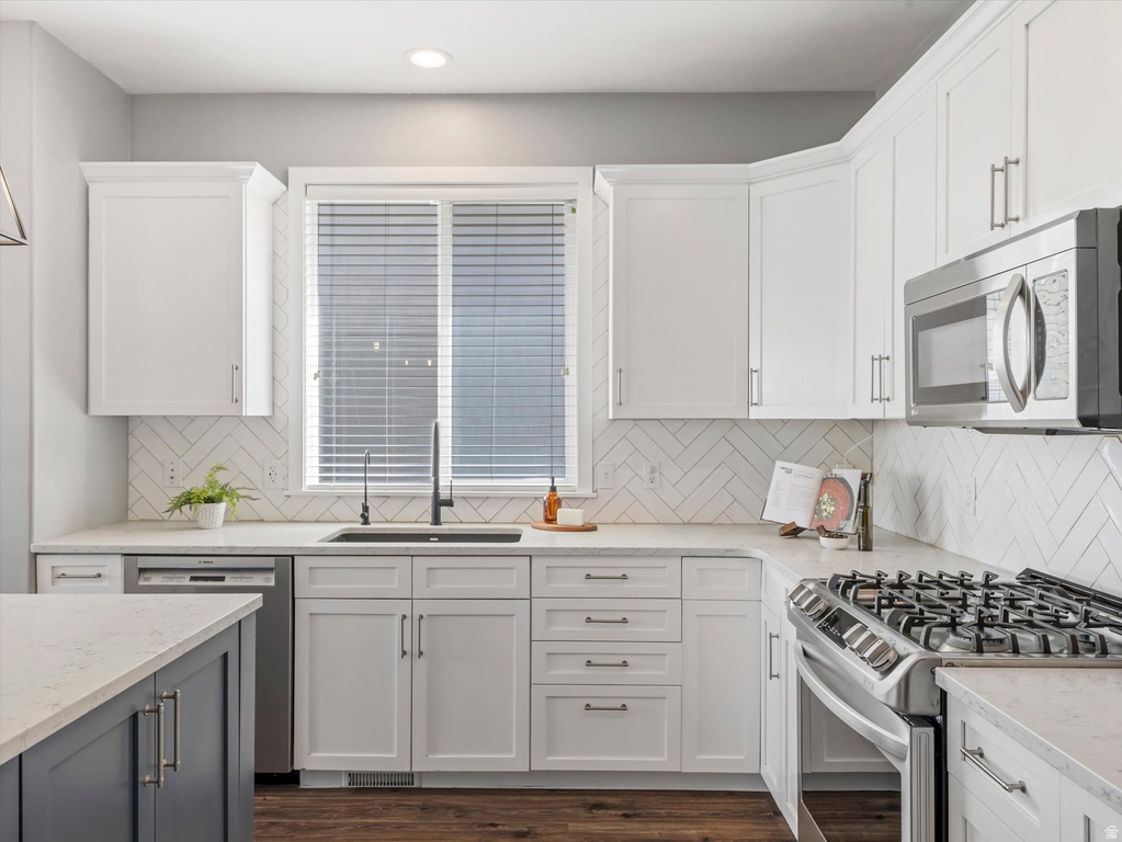 1873 E OAK BEND DR Draper, UT 84020